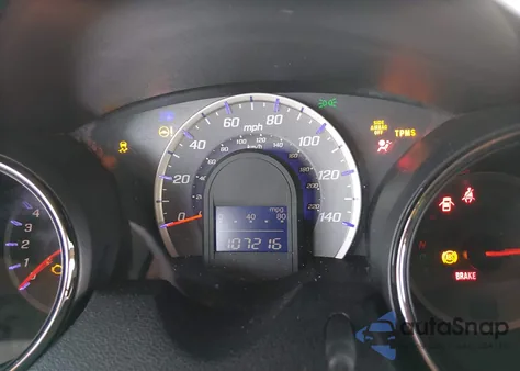 2012 Honda Fit Sport z USA, uszkodzony, nr VIN JHMGE8H52CC038510